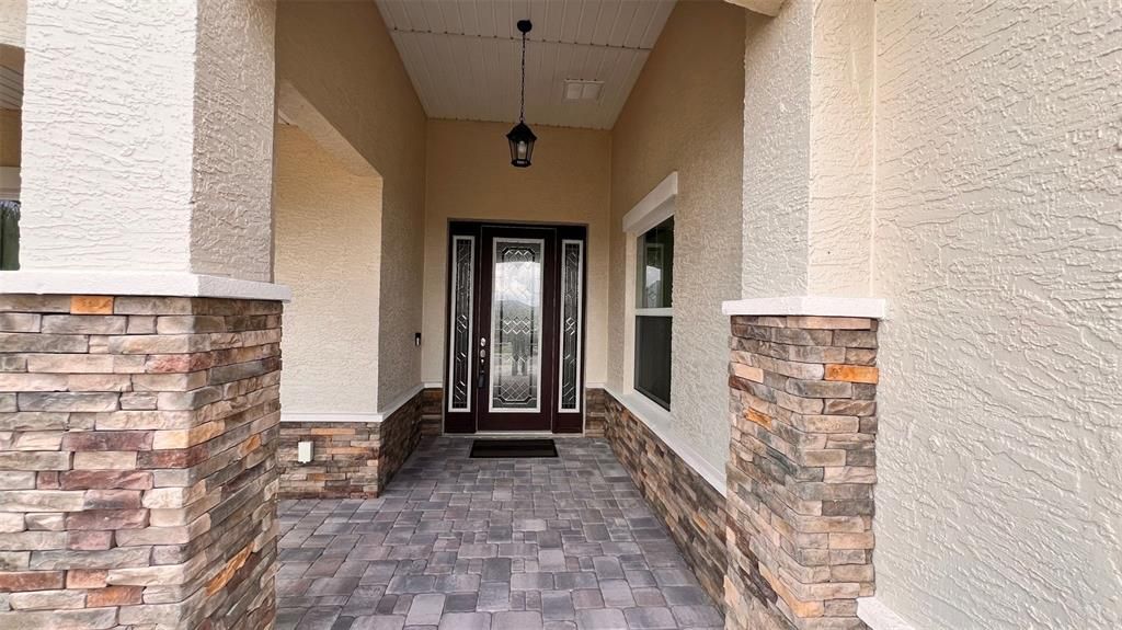 For Sale: $438,999 (3 beds, 3 baths, 2476 Square Feet)