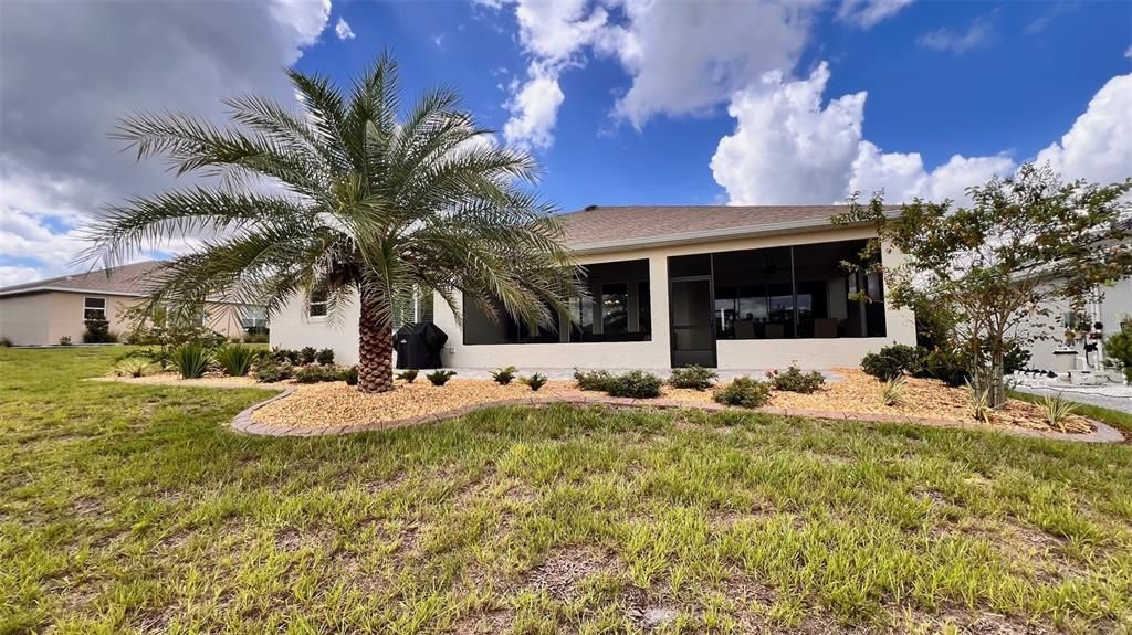 For Sale: $438,999 (3 beds, 3 baths, 2476 Square Feet)