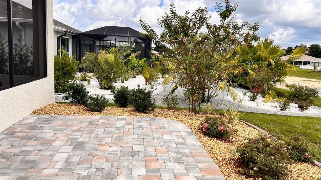 For Sale: $438,999 (3 beds, 3 baths, 2476 Square Feet)