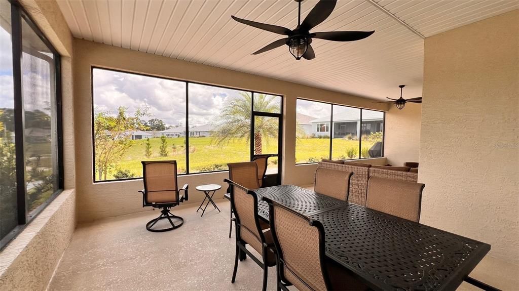 For Sale: $438,999 (3 beds, 3 baths, 2476 Square Feet)