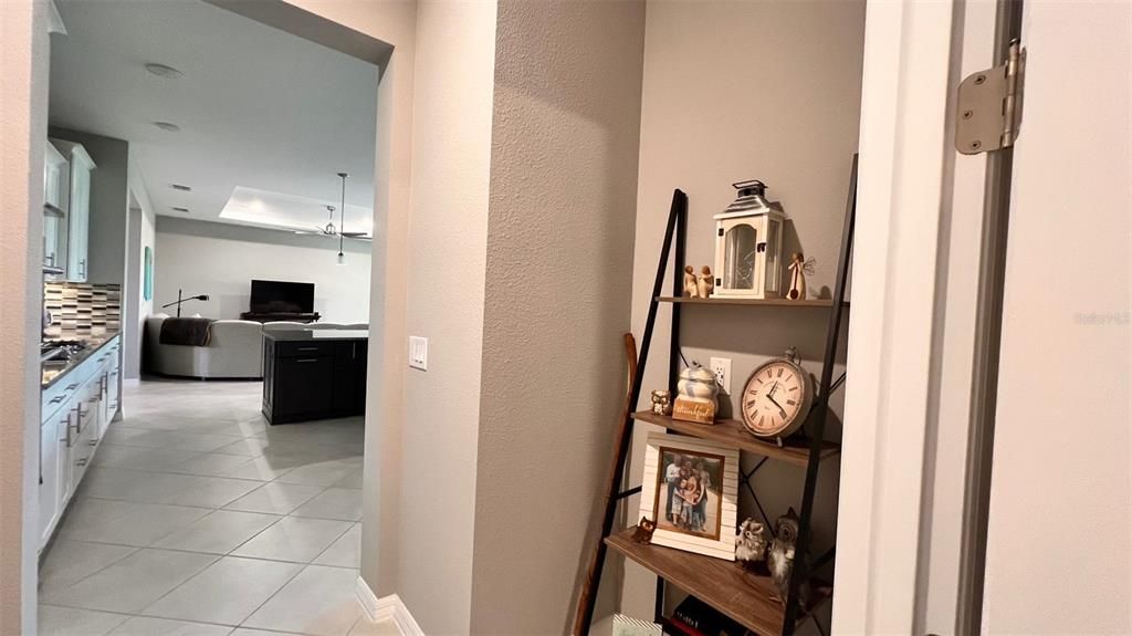 For Sale: $438,999 (3 beds, 3 baths, 2476 Square Feet)