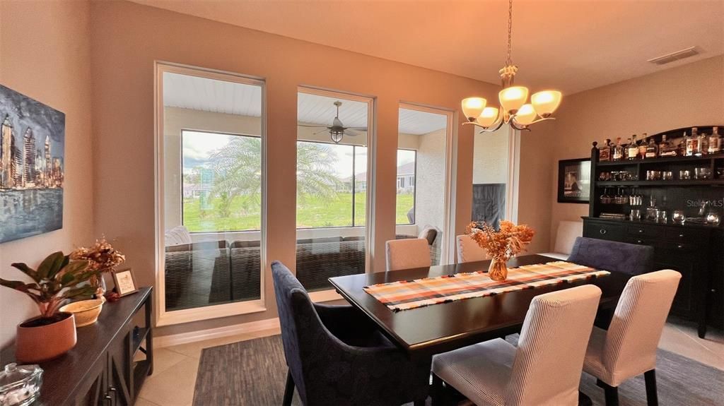 For Sale: $438,999 (3 beds, 3 baths, 2476 Square Feet)