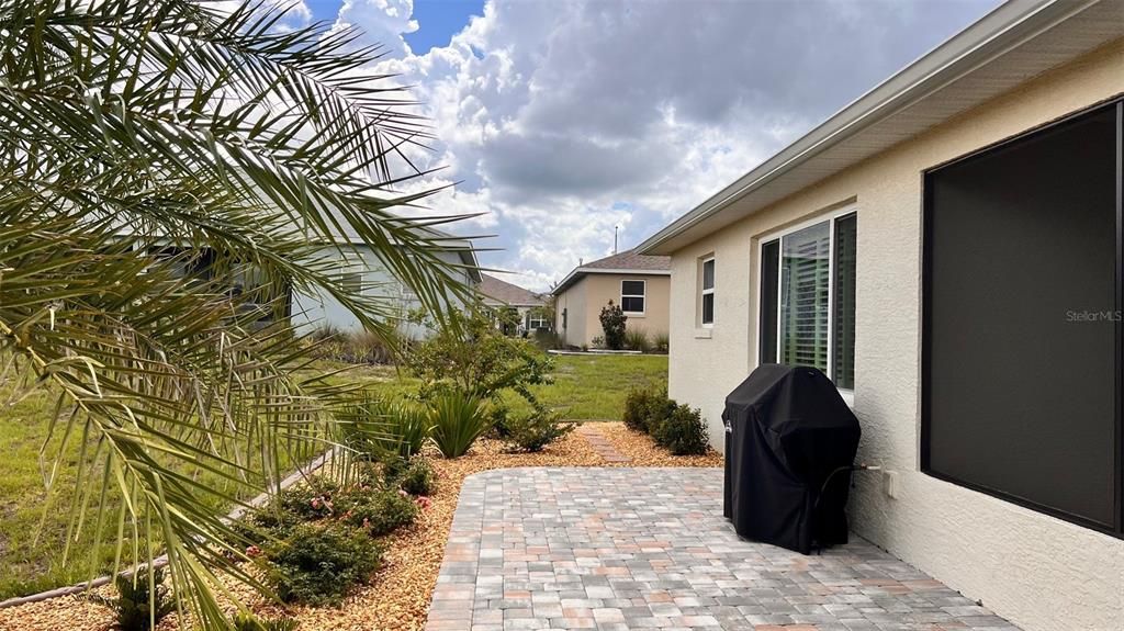For Sale: $438,999 (3 beds, 3 baths, 2476 Square Feet)