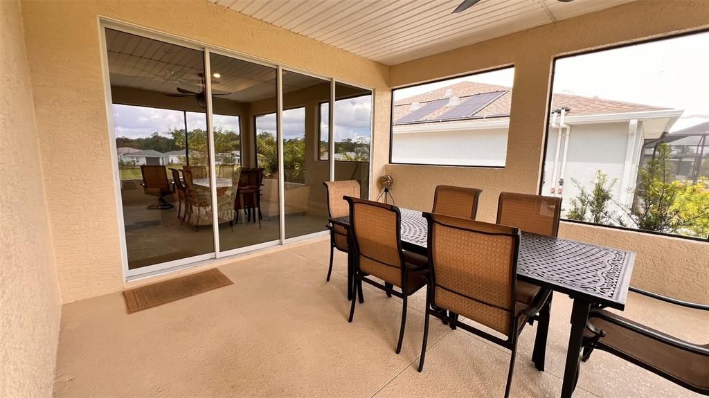 For Sale: $438,999 (3 beds, 3 baths, 2476 Square Feet)