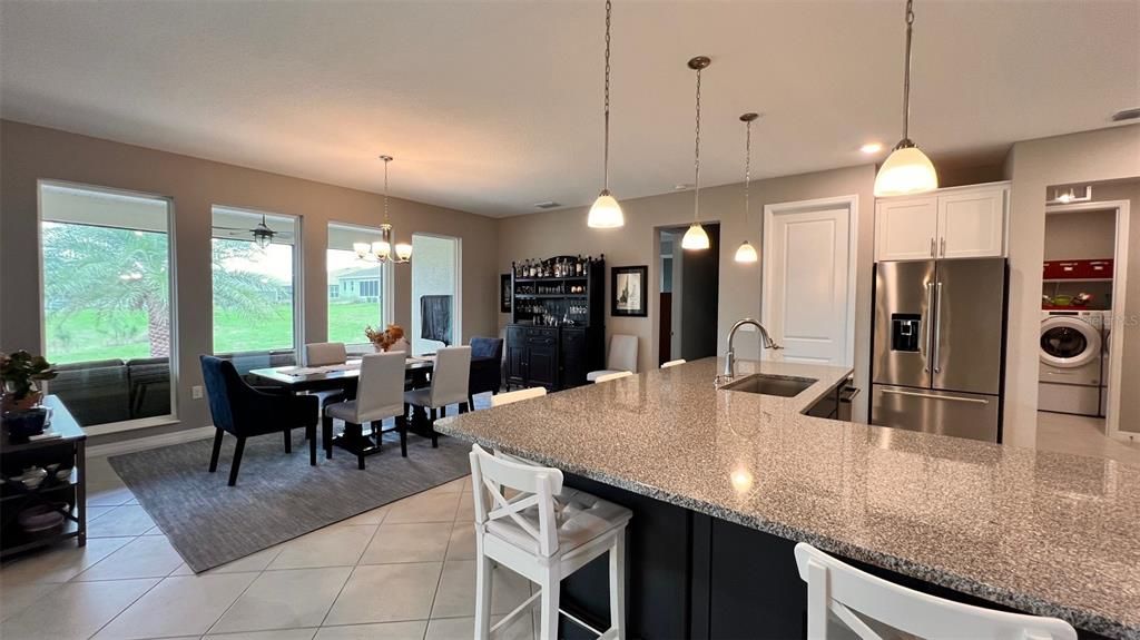 For Sale: $438,999 (3 beds, 3 baths, 2476 Square Feet)