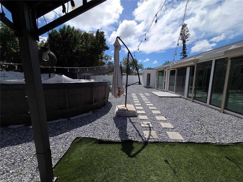 En Venta: $399,900 (4 camas, 2 baños, 1187 Pies cuadrados)