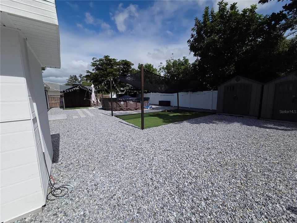 En Venta: $399,900 (4 camas, 2 baños, 1187 Pies cuadrados)