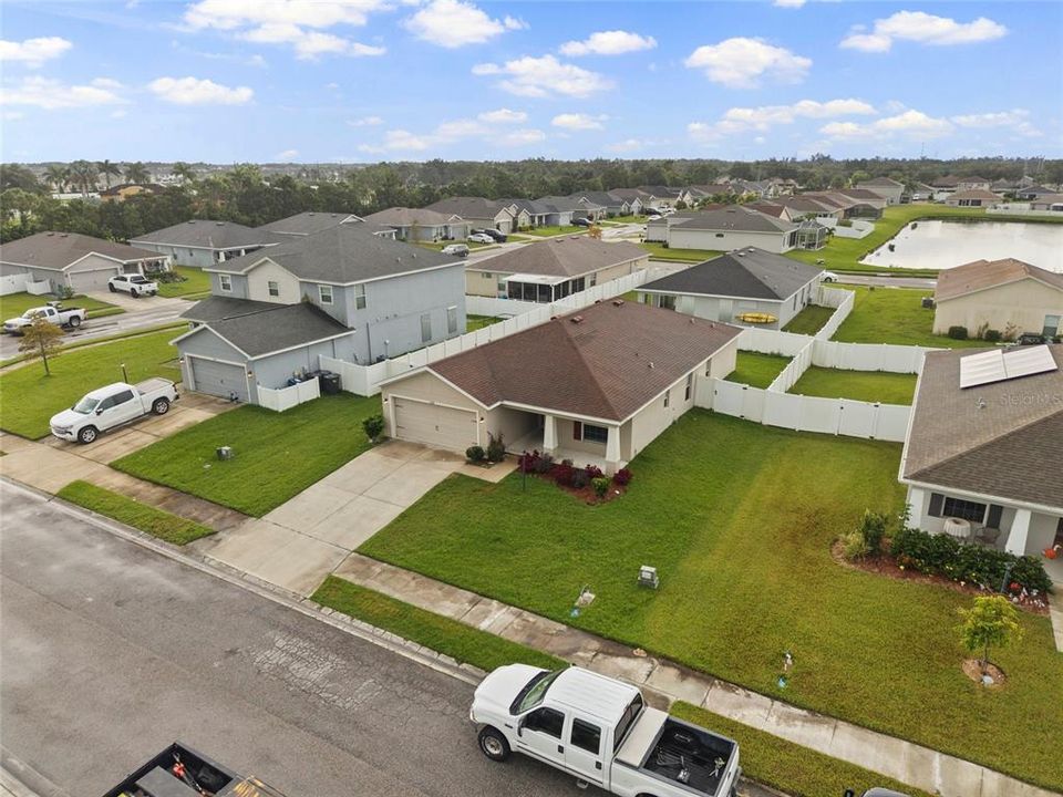 For Sale: $375,000 (4 beds, 2 baths, 1722 Square Feet)