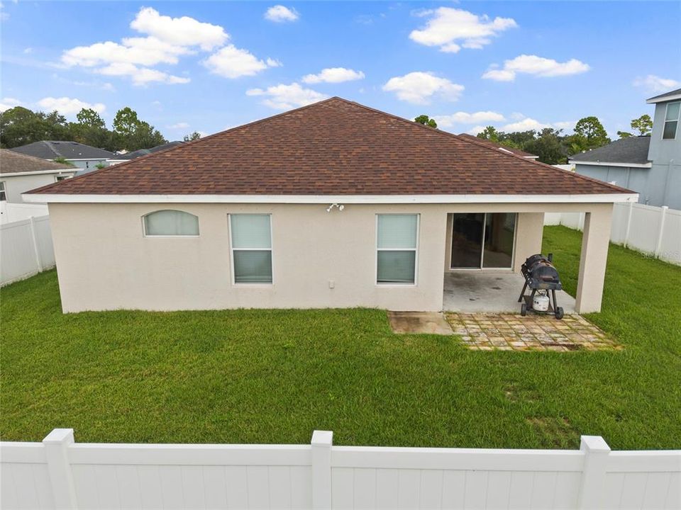 For Sale: $375,000 (4 beds, 2 baths, 1722 Square Feet)