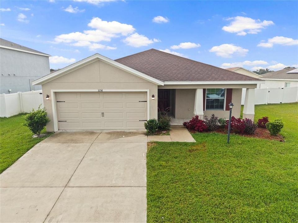 For Sale: $375,000 (4 beds, 2 baths, 1722 Square Feet)
