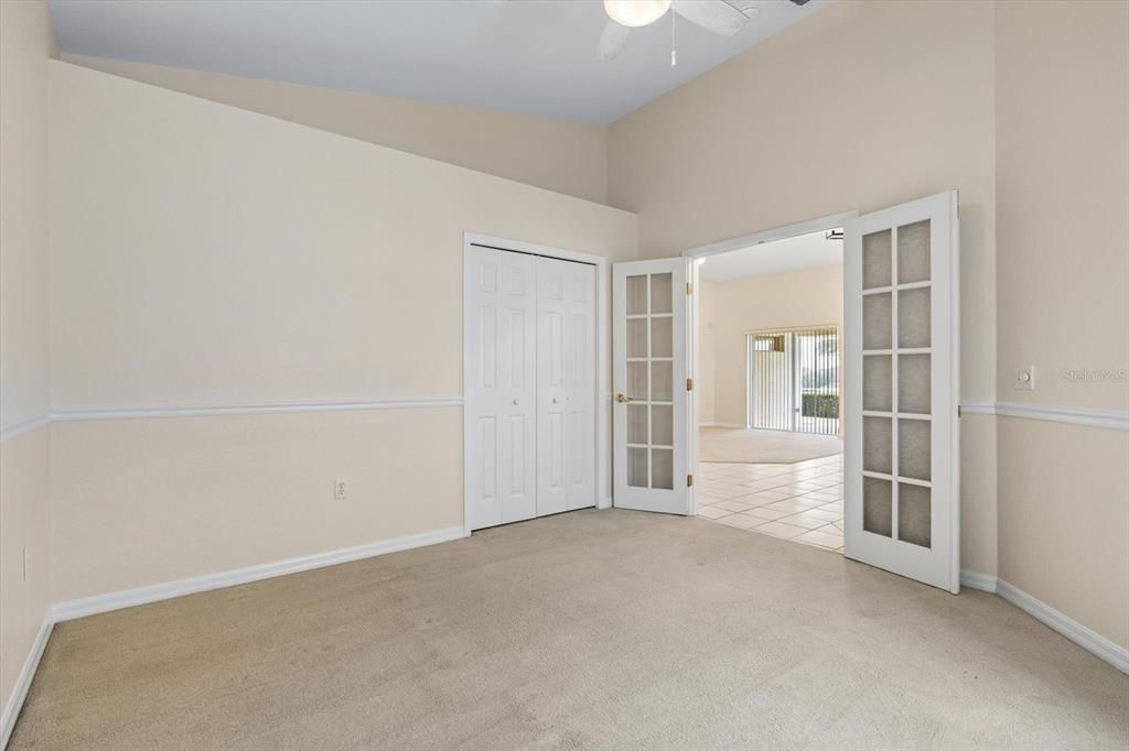 For Rent: $2,200 (3 beds, 2 baths, 1674 Square Feet)