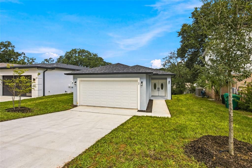 For Sale: $349,000 (3 beds, 2 baths, 1403 Square Feet)