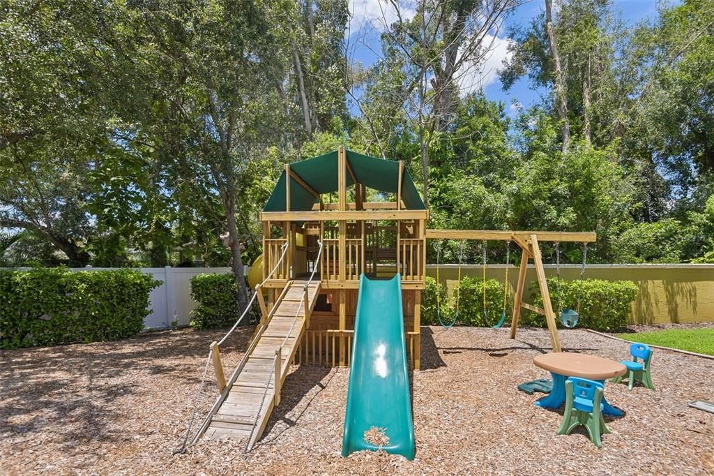 En Venta: $285,000 (2 camas, 0 baños, 1158 Pies cuadrados)