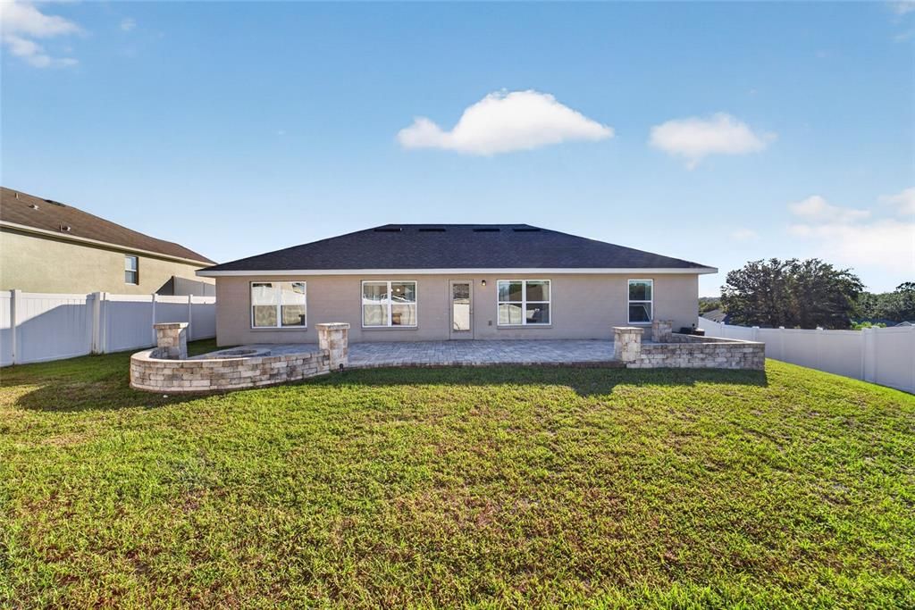 For Sale: $265,000 (4 beds, 2 baths, 1775 Square Feet)