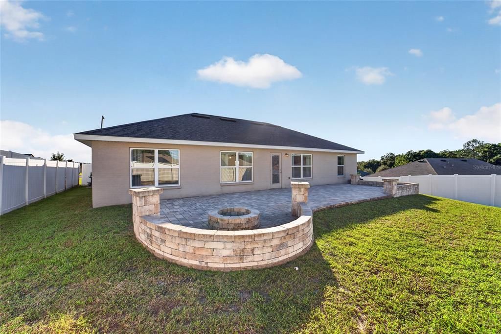 For Sale: $265,000 (4 beds, 2 baths, 1775 Square Feet)