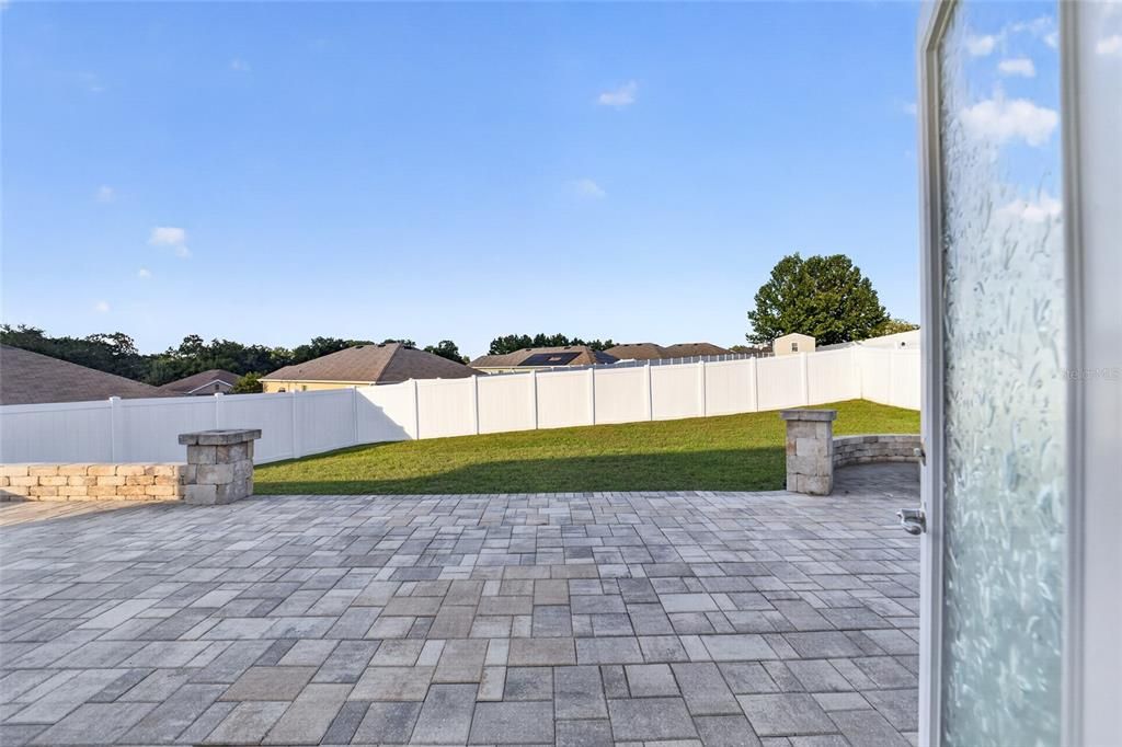For Sale: $265,000 (4 beds, 2 baths, 1775 Square Feet)
