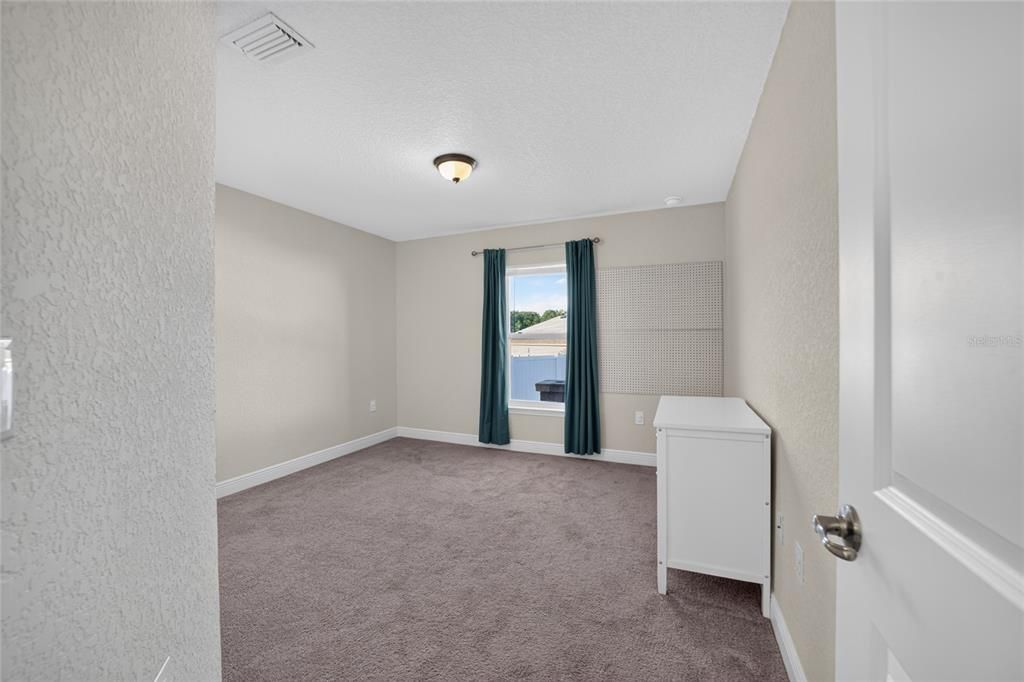 For Sale: $265,000 (4 beds, 2 baths, 1775 Square Feet)