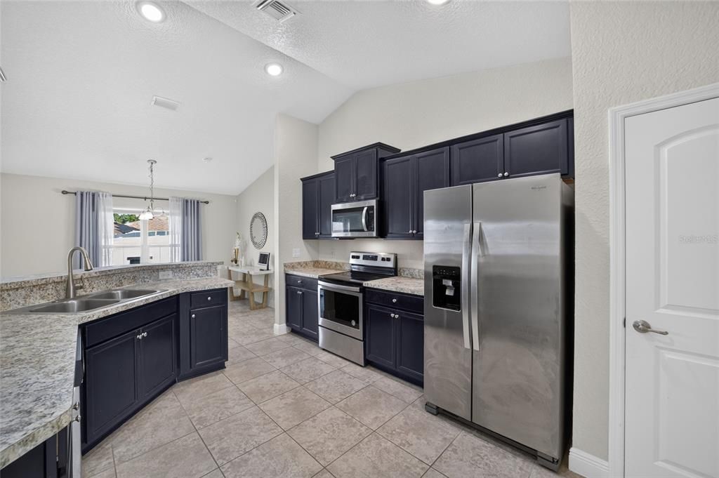 For Sale: $265,000 (4 beds, 2 baths, 1775 Square Feet)