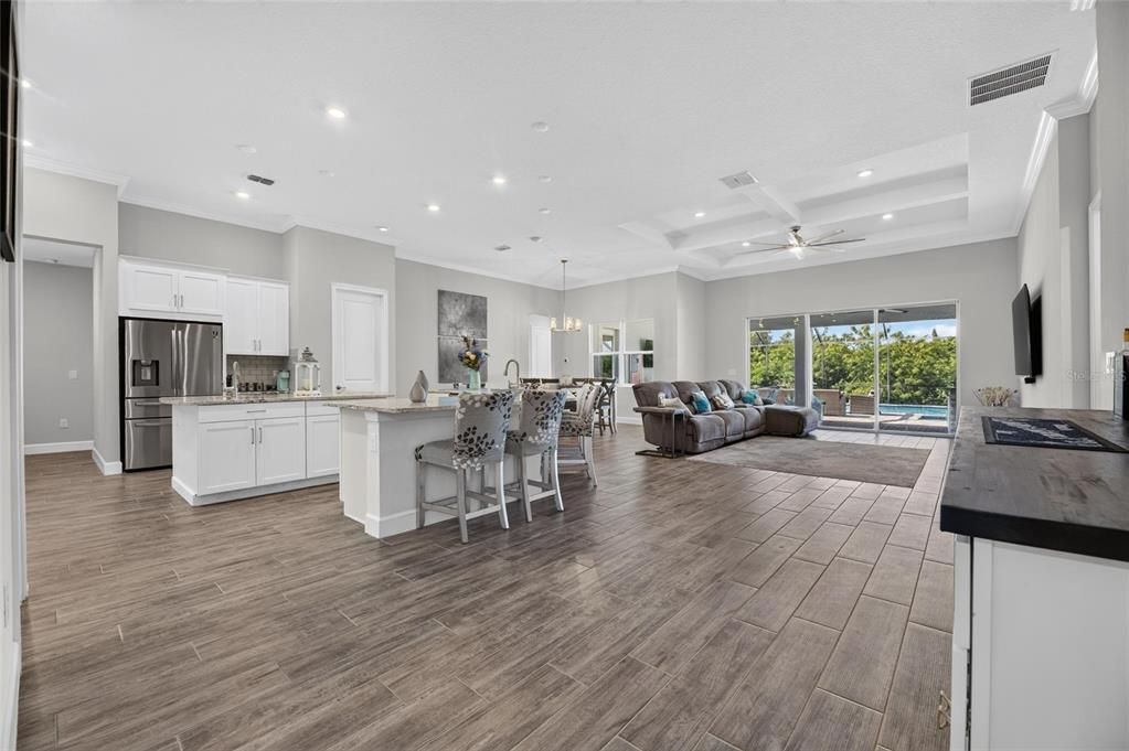 For Sale: $1,200,000 (4 beds, 3 baths, 3205 Square Feet)