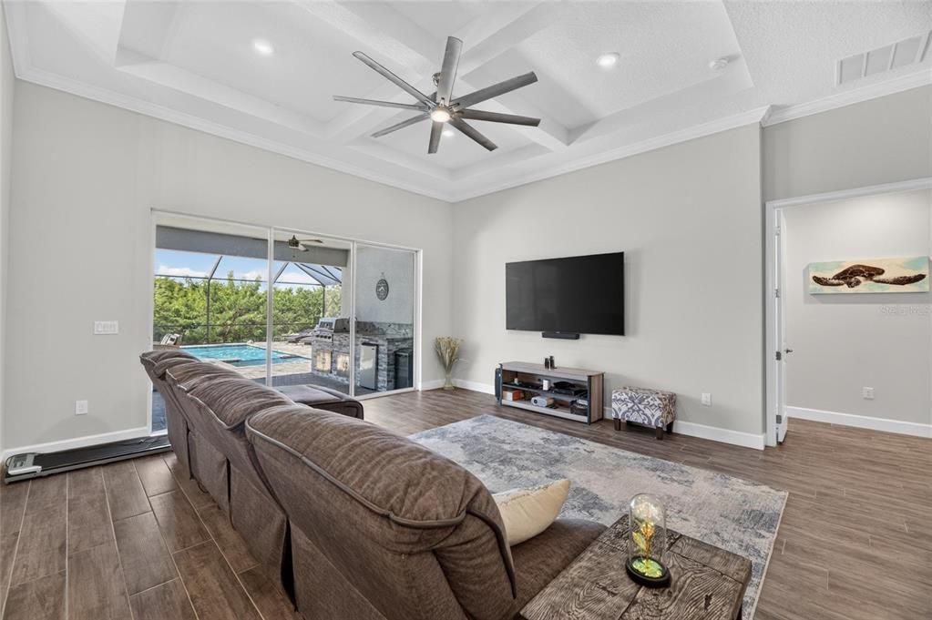 For Sale: $1,200,000 (4 beds, 3 baths, 3205 Square Feet)