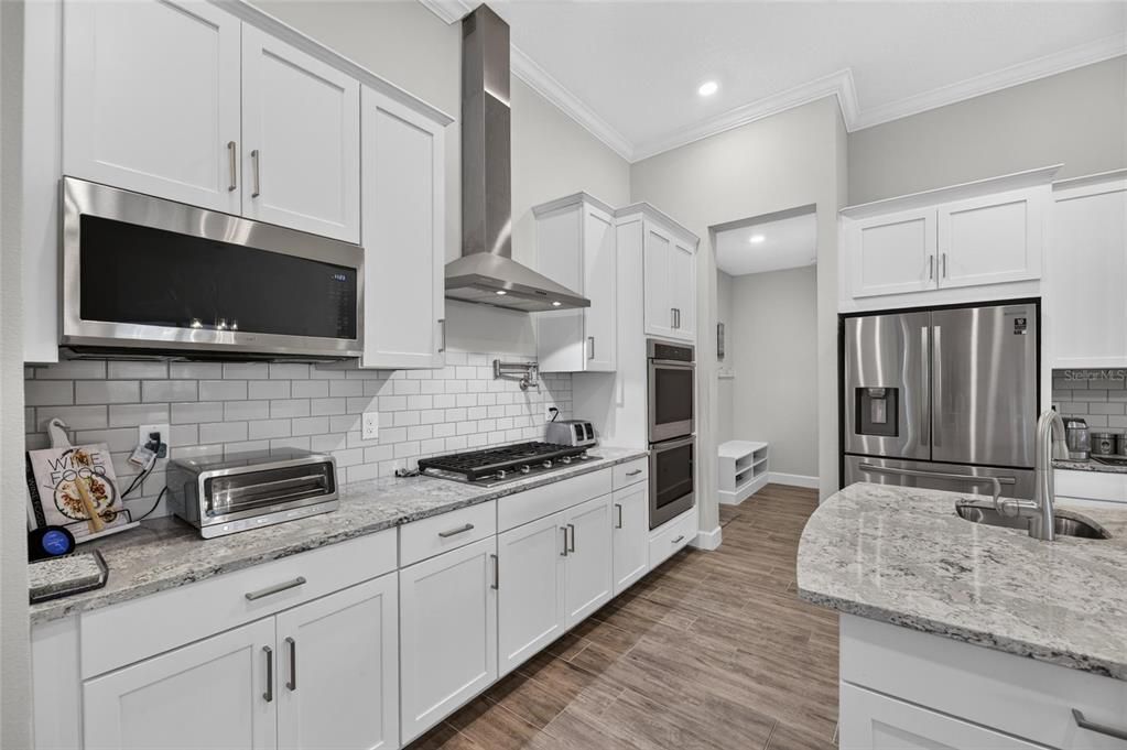 For Sale: $1,200,000 (4 beds, 3 baths, 3205 Square Feet)