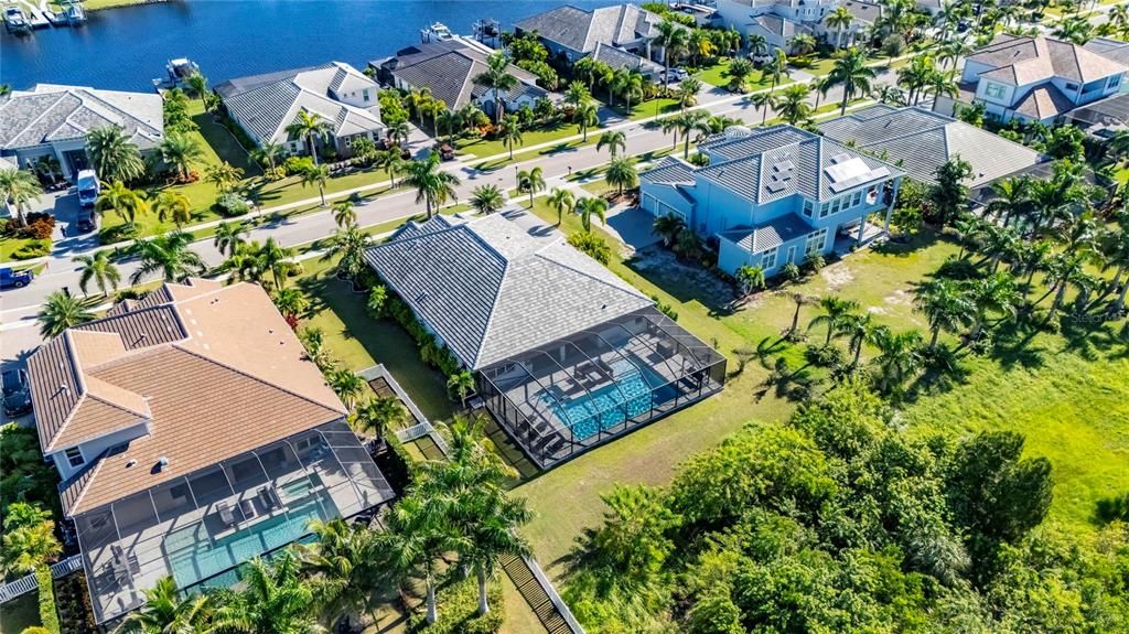 For Sale: $1,200,000 (4 beds, 3 baths, 3205 Square Feet)