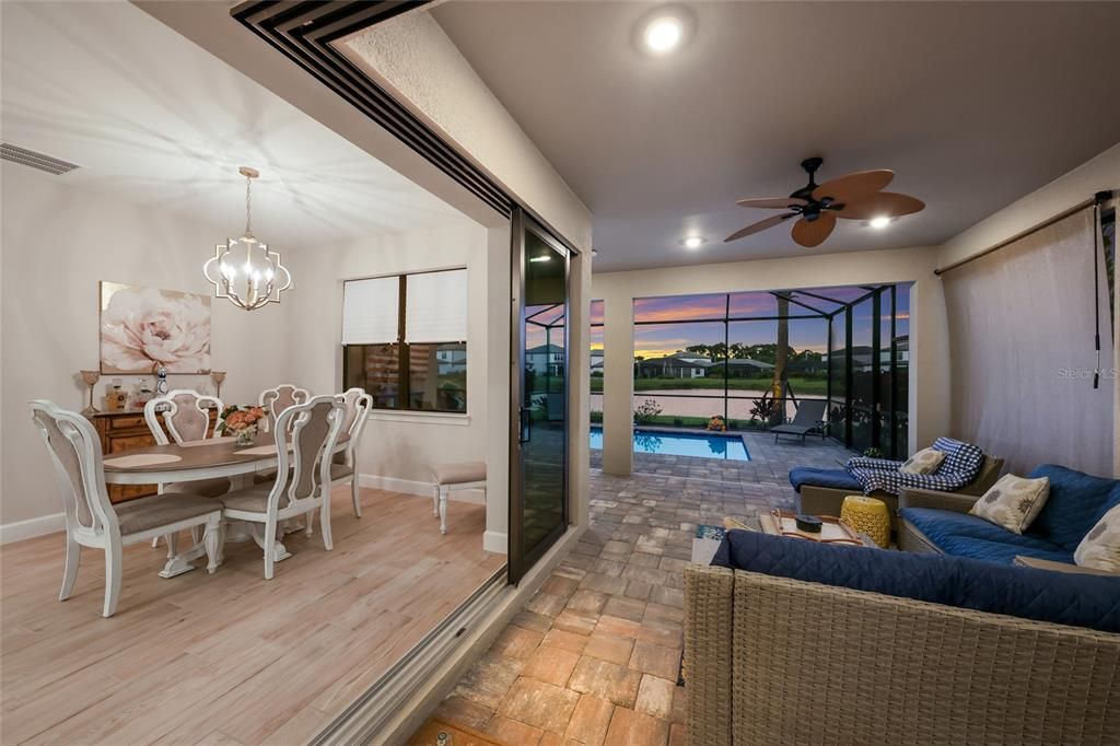 En Venta: $749,900 (3 camas, 2 baños, 2054 Pies cuadrados)