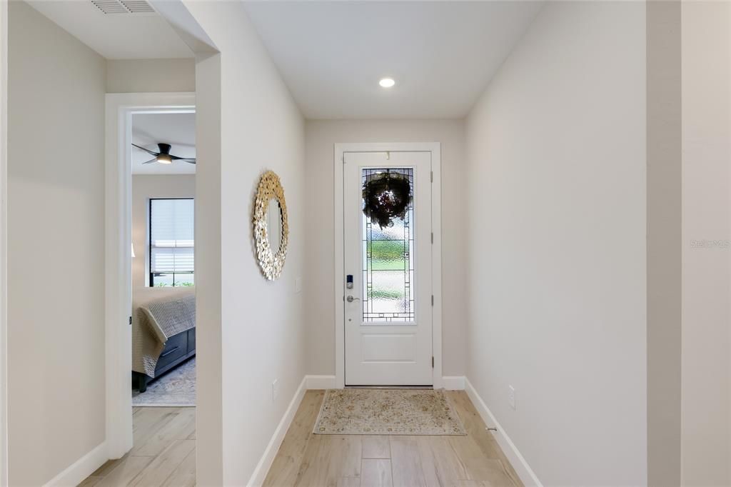 En Venta: $749,900 (3 camas, 2 baños, 2054 Pies cuadrados)