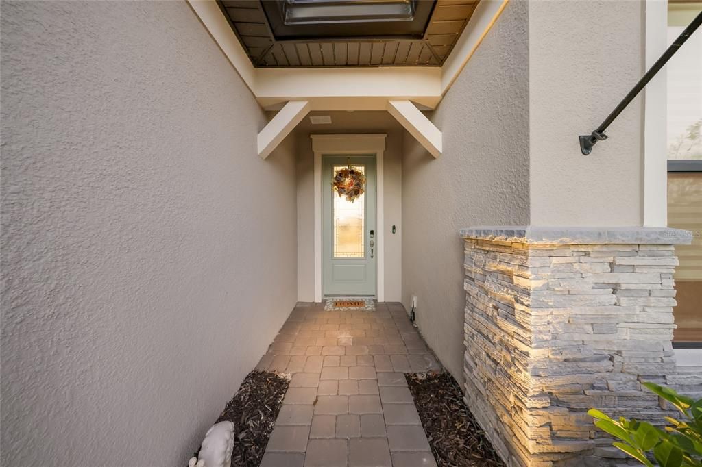 En Venta: $749,900 (3 camas, 2 baños, 2054 Pies cuadrados)