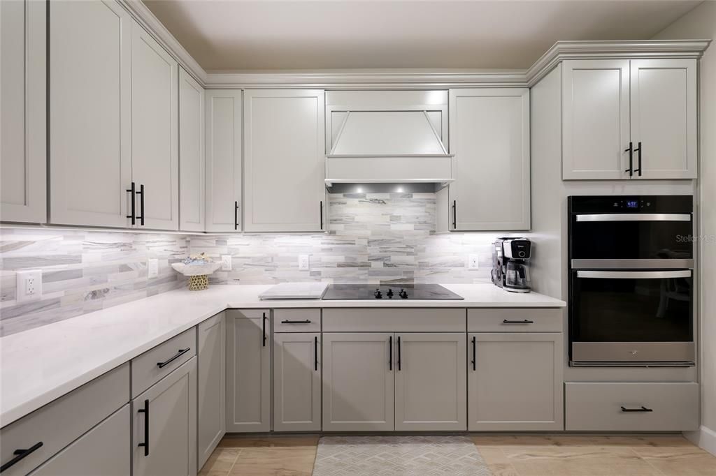 En Venta: $749,900 (3 camas, 2 baños, 2054 Pies cuadrados)