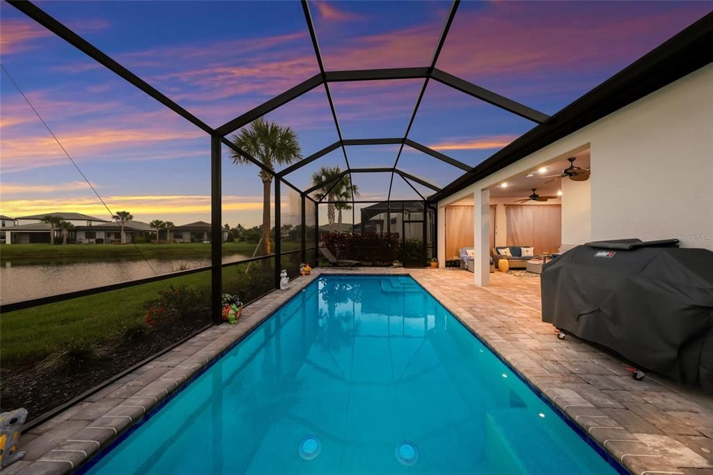 En Venta: $749,900 (3 camas, 2 baños, 2054 Pies cuadrados)