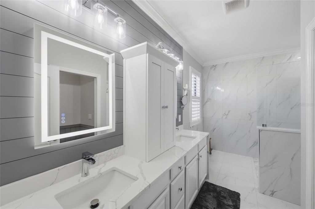 En Venta: $750,000 (4 camas, 2 baños, 2268 Pies cuadrados)