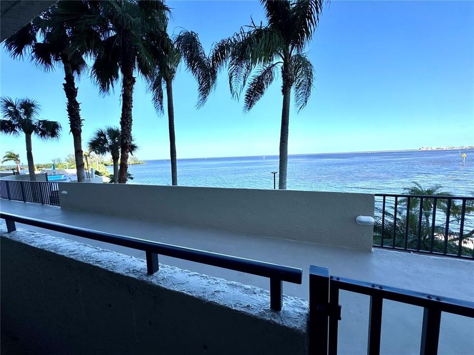 En Venta: $399,900 (2 camas, 2 baños, 1236 Pies cuadrados)