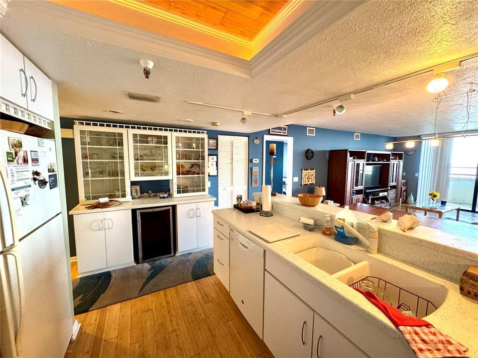 En Venta: $399,900 (2 camas, 2 baños, 1236 Pies cuadrados)