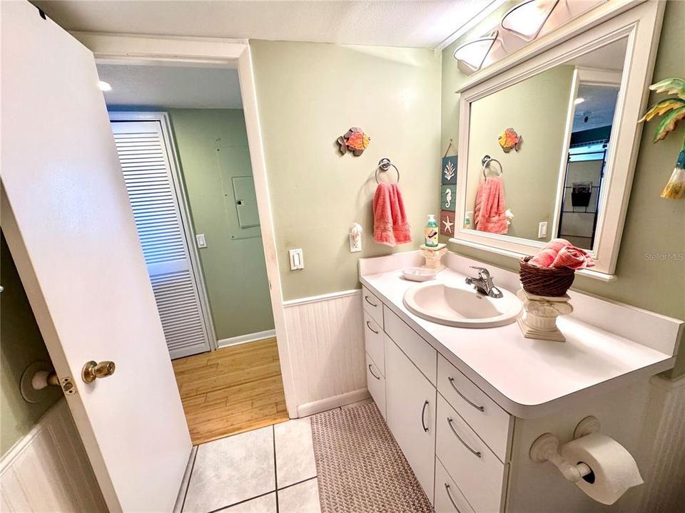 En Venta: $399,900 (2 camas, 2 baños, 1236 Pies cuadrados)