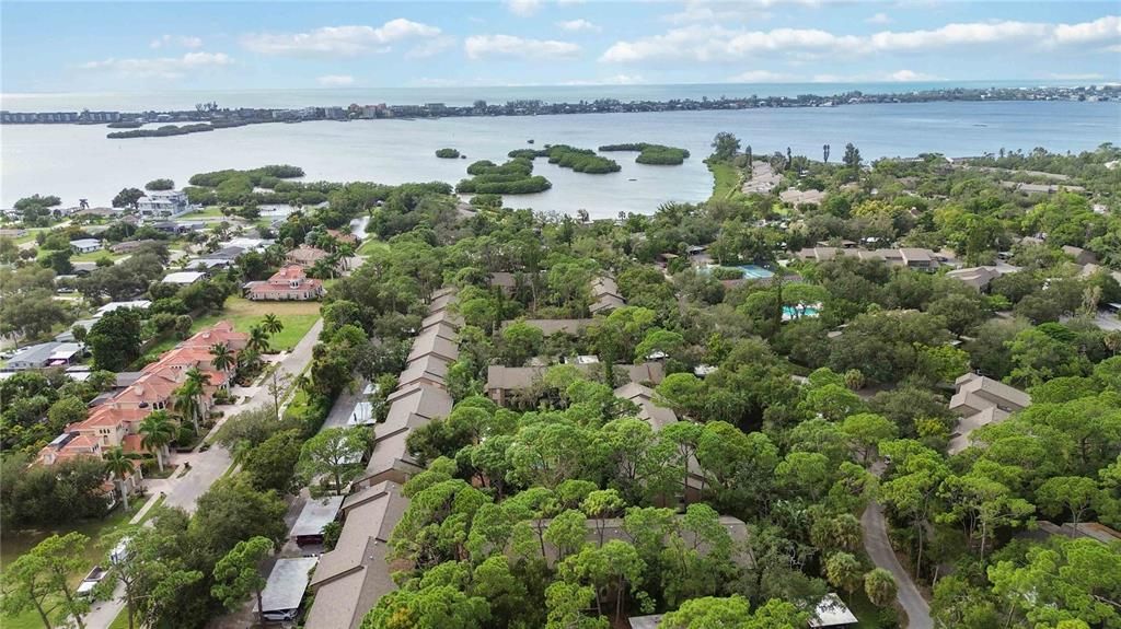 En Venta: $309,000 (2 camas, 2 baños, 1112 Pies cuadrados)