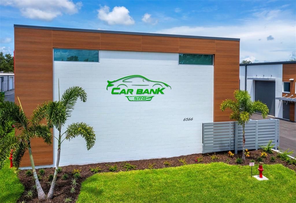 En Venta: $479,000 (0 camas, 0 baños, 1296 Pies cuadrados)