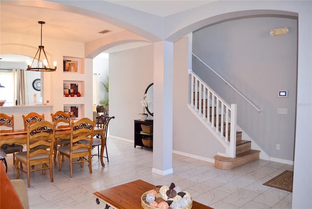 En Venta: $515,000 (6 camas, 5 baños, 2771 Pies cuadrados)