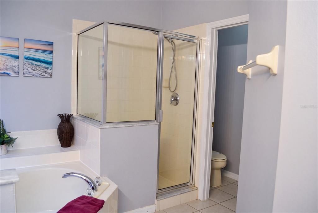 En Venta: $515,000 (6 camas, 5 baños, 2771 Pies cuadrados)