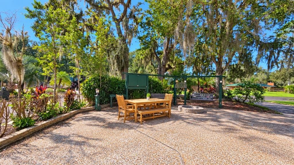 For Sale: $199,000 (0.10 acres)