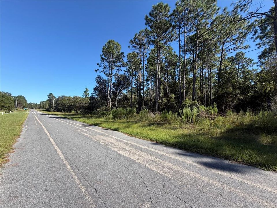 На продажу: $70,000 (1.00 acres)