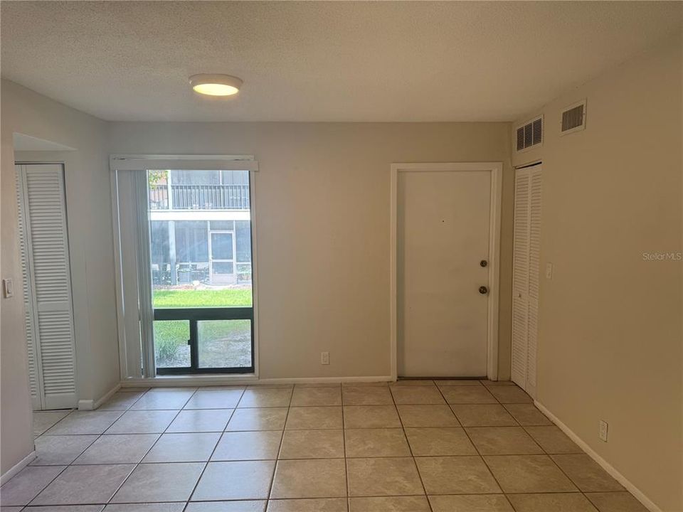 For Rent: $1,495 (2 beds, 2 baths, 972 Square Feet)
