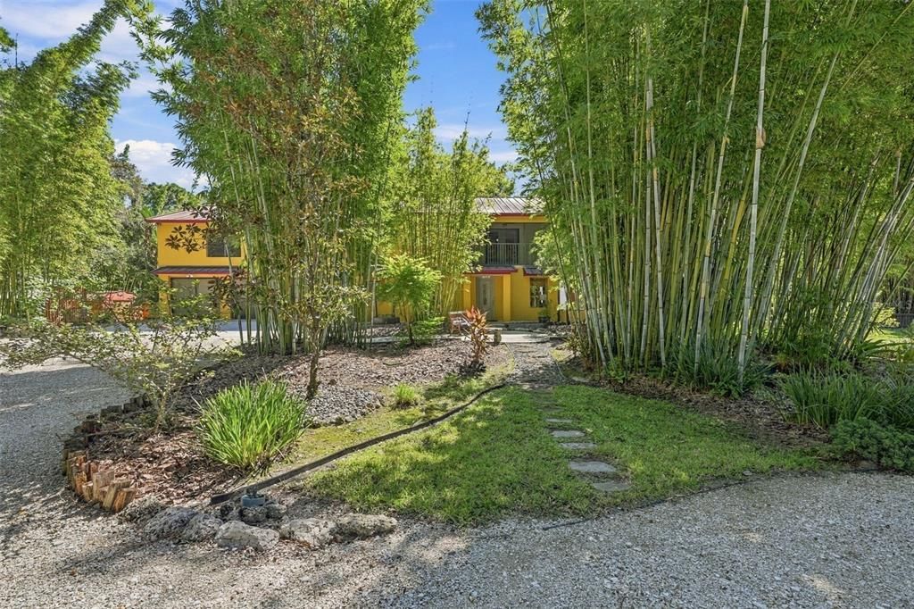 For Sale: $769,000 (3 beds, 3 baths, 2830 Square Feet)