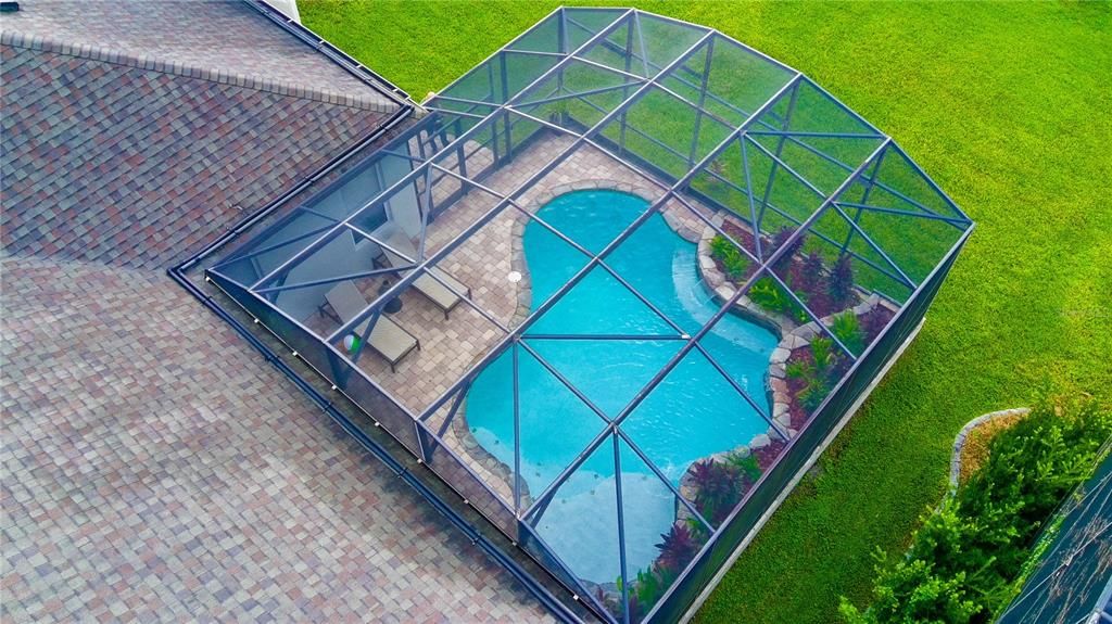 En Venta: $709,000 (4 camas, 3 baños, 2749 Pies cuadrados)