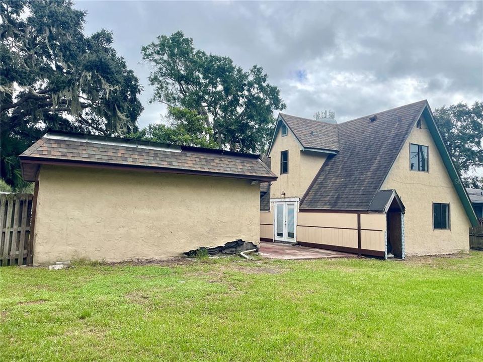 For Sale: $175,000 (3 beds, 2 baths, 1200 Square Feet)