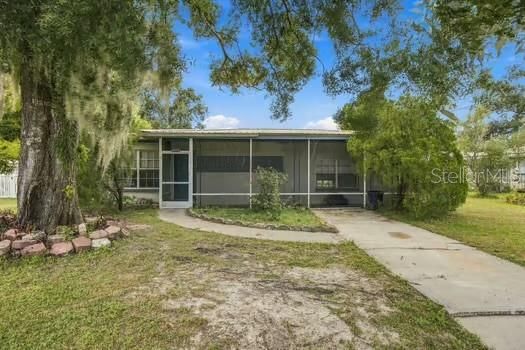 For Sale: $184,900 (3 beds, 1 baths, 1142 Square Feet)