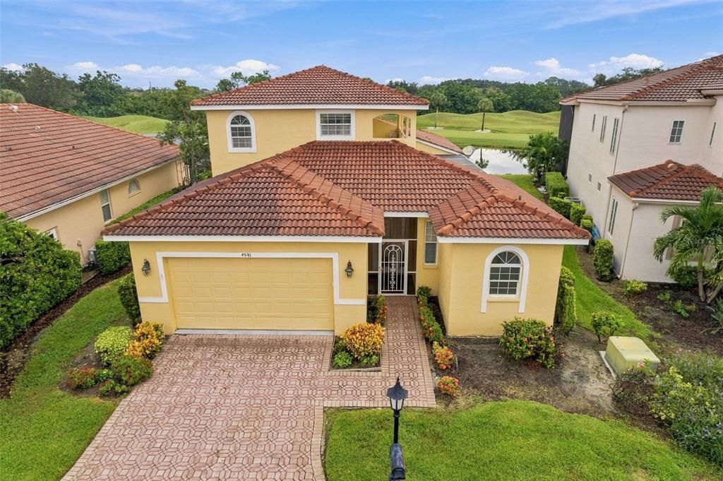 En Venta: $459,999 (3 camas, 4 baños, 3241 Pies cuadrados)