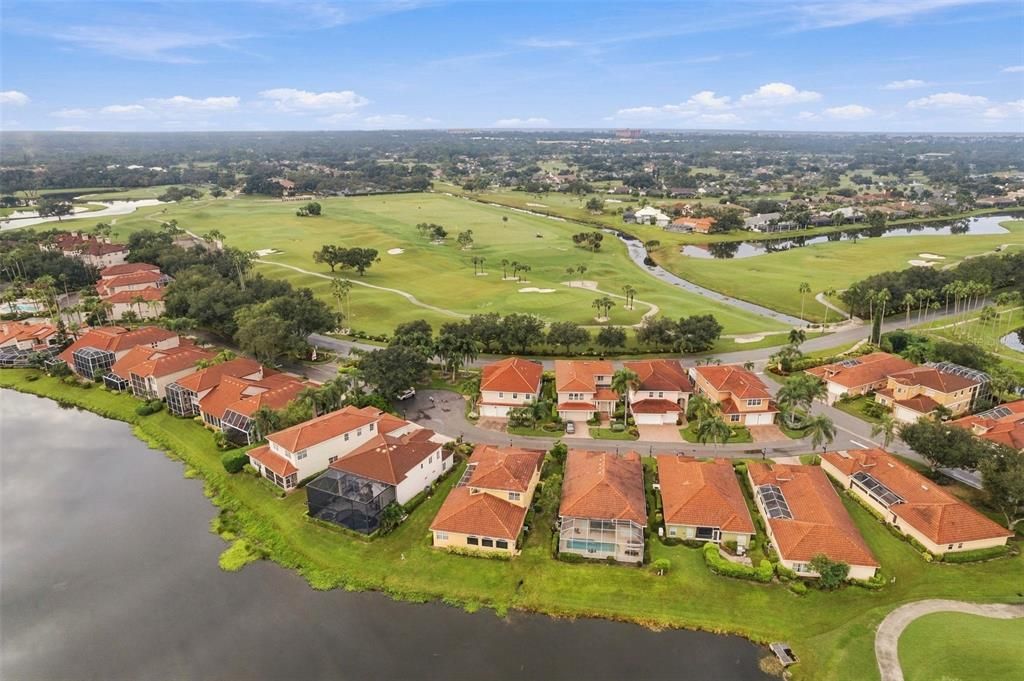 En Venta: $459,999 (3 camas, 4 baños, 3241 Pies cuadrados)