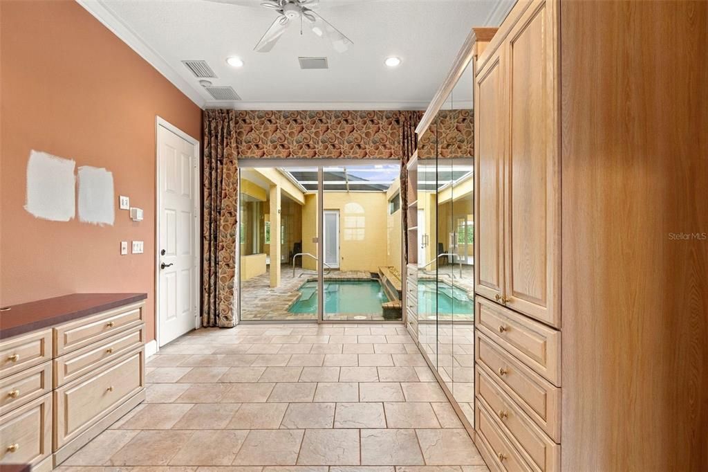 En Venta: $459,999 (3 camas, 4 baños, 3241 Pies cuadrados)