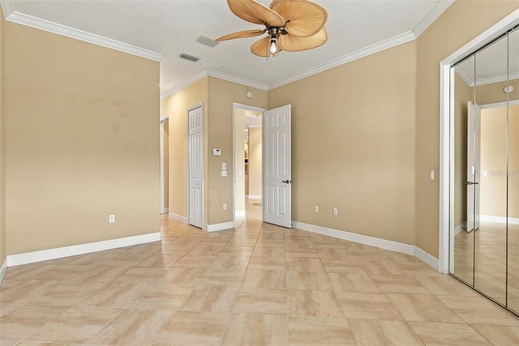 En Venta: $459,999 (3 camas, 4 baños, 3241 Pies cuadrados)